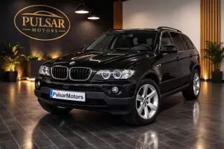BMW X5 3.0 d — fotografia 1