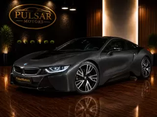 BMW i8 Coupé — fotografia 1