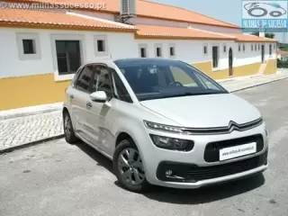 Citroën C4 Picasso BlueHDI Feel 115 CV — fotografia 1