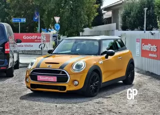 MINI 3 Portas Cooper SD — fotografia 1