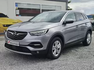 Opel Grandland X 1.5 CDTI Edition — fotografia 1