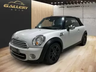 MINI Cabrio Cooper D — fotografia 1