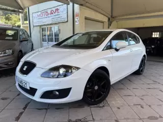 Seat Leon 1.6 TDI Sport — fotografia 1