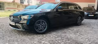 Mercedes-Benz E 300 de 9G-TRONIC AMG Line — fotografia 1