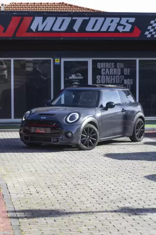 MINI 3 Portas Cooper SD Auto — fotografia 1