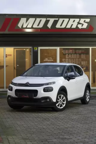 Citroën C3 1.2 PureTech Feel — fotografia 1