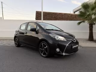 Toyota Yaris 1.4 D-4D Comfort+P.Style — fotografia 1