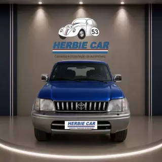 Toyota Land Cruiser 3.0 TD — fotografia 1