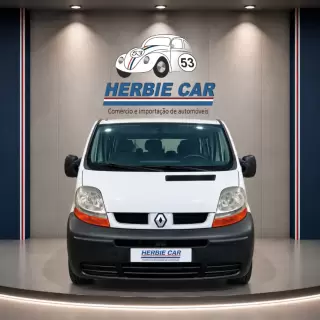 Renault Trafic 2.0 dCi L1H1 1.0T90 — fotografia 1