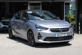 Opel Corsa 1.2 T GS Line — fotografia 1