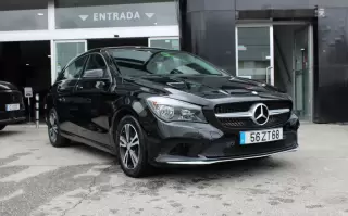 Mercedes-Benz CLA 180 d Shooting Brake Progressive — fotografia 1