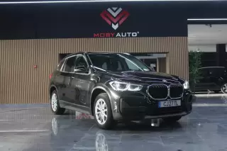 BMW X1 16 d sDrive — fotografia 1