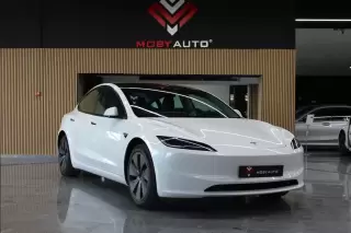 Tesla Model 3 Tração Traseira — fotografia 1
