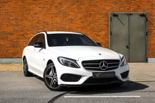 Mercedes-Benz C 350 e AMG — fotografia 1