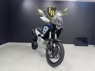 Husqvarna Norden 901 Expedition — fotografia 1