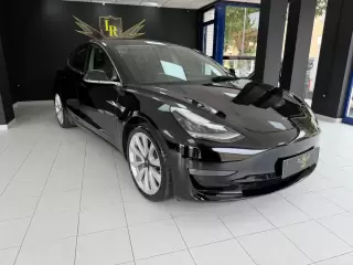 Tesla Model 3 DUAL MOTOR LONG RANGE — fotografia 1