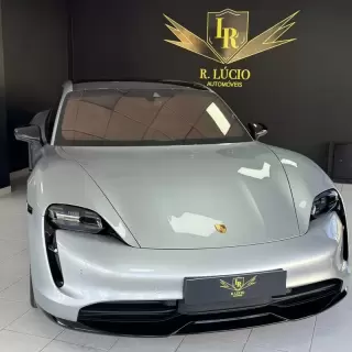 Porsche Taycan 4S — fotografia 1