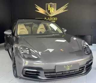 Porsche Panamera Sport Turismo 4 E-Hybrid — fotografia 1