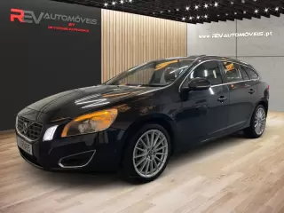 Volvo V60 1.6 D2 Summum Eco — fotografia 1