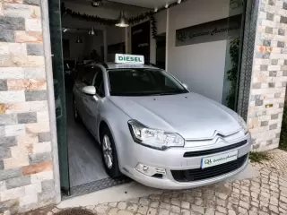 Citroën C5 Tourer 1.6 HDI Exclusive Auto — fotografia 1