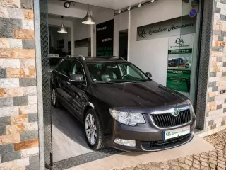 Skoda Superb 2.0 TDI Elegance — fotografia 1