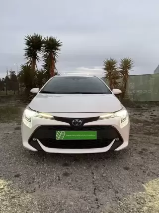 Toyota Corolla Touring Sports 1.8 HYBRID S — fotografia 1