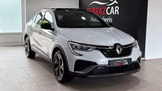 Renault Arkana 1.6 E-Tech R.S.Line — fotografia 1