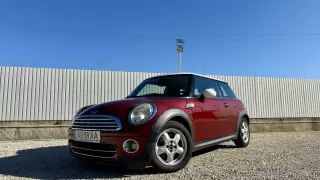 MINI Cooper D 110cv — fotografia 1