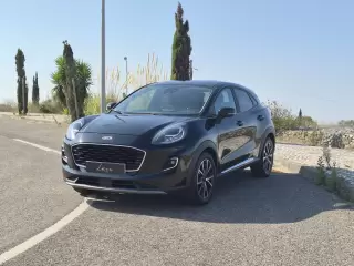 Ford Puma 1.0 EcoBoost MHEV Titanium — fotografia 1