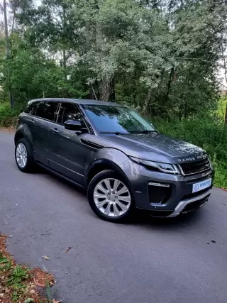 Land Rover Evoque D180 AWD R-Dynamic HSE Auto — fotografia 1