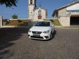 Seat Ibiza 1.6 TDI Style — fotografia 1