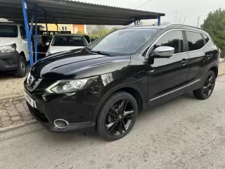 Nissan Qashqai 1.6 dCi N-Connecta 4x4i — fotografia 1