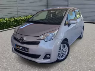 Toyota Verso-S 1.4 D-4D Exclusive — fotografia 1