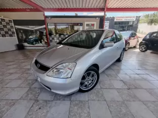 Honda Civic 1.4 Sport — fotografia 1