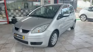 Mitsubishi Colt 1.1 Invite — fotografia 1