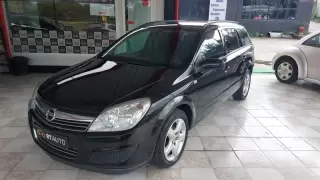 Opel Astra Caravan 1.3 CDTi Edition — fotografia 1
