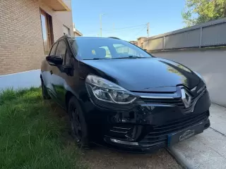 Renault Clio Sport Tourer 1.5 dCi Limited EDition — fotografia 1