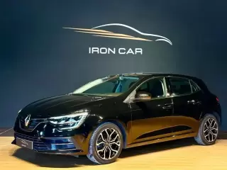 Renault Mégane 1.5 Blue dCi Limited EDC — fotografia 1