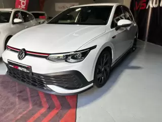 VW Golf 2.0 TSI GTI Clubsport 45 Years DSG — fotografia 1