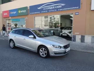 Volvo V60 D3 Business Edition — fotografia 1