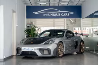 Porsche 718 Cayman GT4 RS — fotografia 1