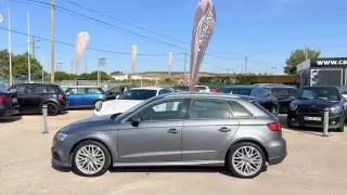 Audi A3 Sportback 1.6 TDI S-line — fotografia 1