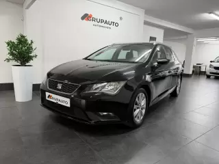 Seat Leon ST 1.6 TDI Style Ecomotive — fotografia 1