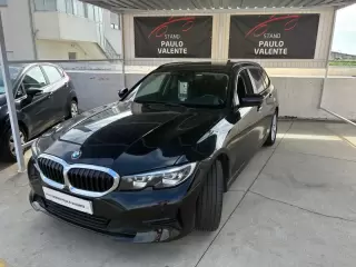 BMW 318 d Essence — fotografia 1