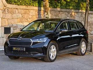 Skoda Enyaq 60 — fotografia 1