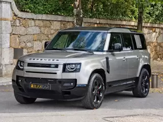 Land Rover Defender 2.0 P400e 110 AWD X-Dynamic HSE — fotografia 1