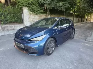 Cupra Born 150kW/60kWh — fotografia 1