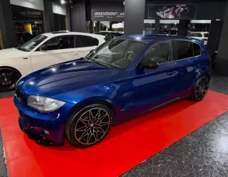 BMW 118 d Pack M — fotografia 1