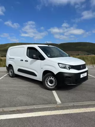 Peugeot Partner XL LONGA — fotografia 1