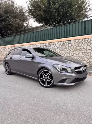 Mercedes-Benz CLA 180 d Shooting Brake Urban Aut. — fotografia 1